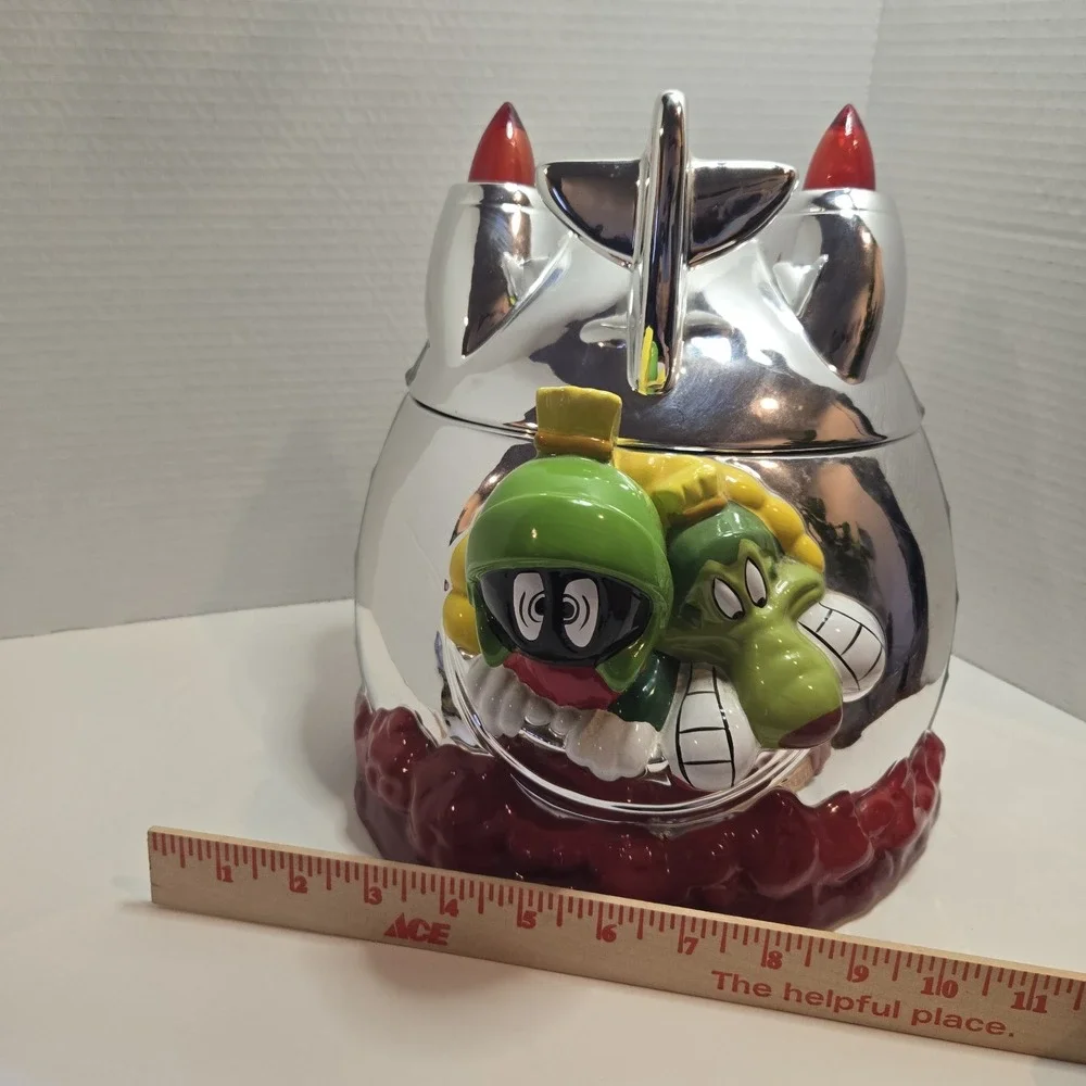 VTG RARE Marvin the Martian Daffy &  Porky Warner Bro's Cookie Jar Light Up Ship
